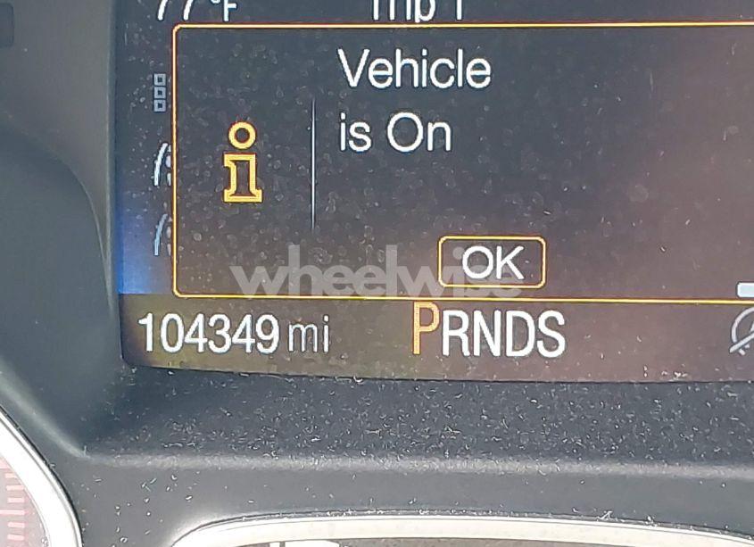 Photo 15 of 2018 Ford Escape SE (VIN 1FMCU9GD1JUA77819)