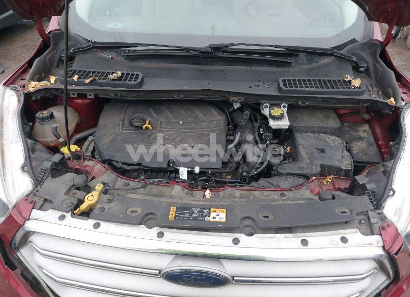 Photo 10 of 2018 Ford Escape SE (VIN 1FMCU9GD1JUA80039)