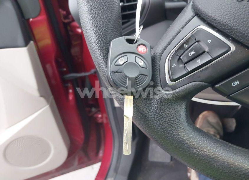 Photo 11 of 2018 Ford Escape SE (VIN 1FMCU9GD1JUA80039)