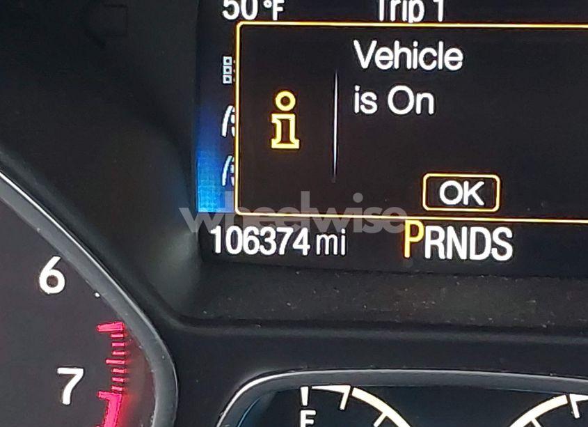 Photo 15 of 2018 Ford Escape SE (VIN 1FMCU9GD1JUA80039)