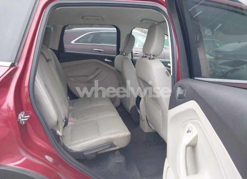 Photo 8 of 2018 Ford Escape SE (VIN 1FMCU9GD1JUA80039)