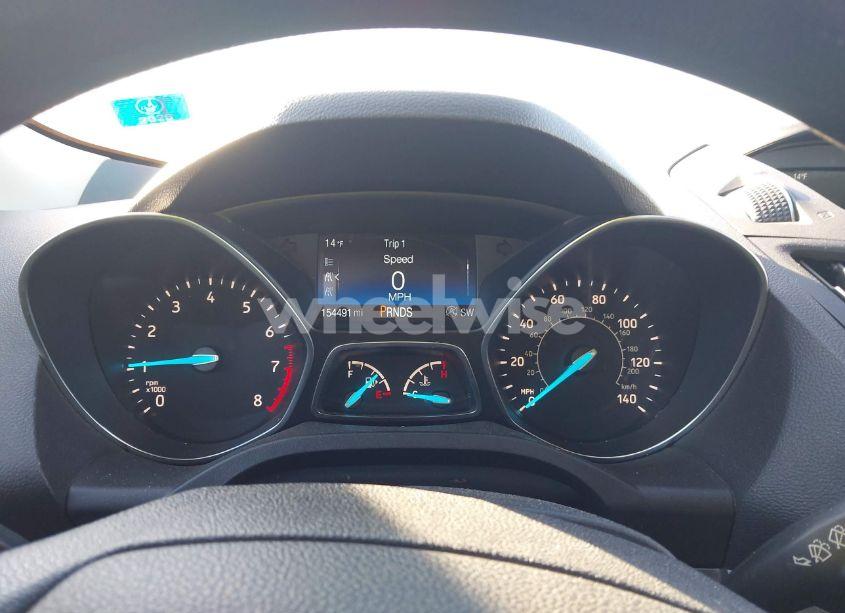 Photo 7 of 2018 Ford Escape SE (VIN 1FMCU9GD1JUC37035)