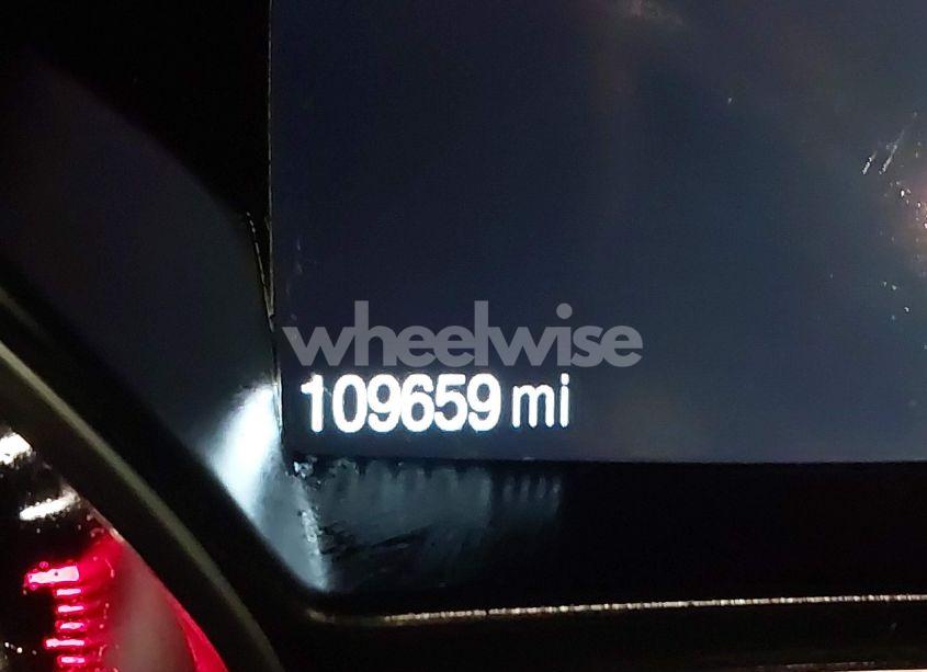 Photo 7 of 2018 Ford Escape SE (VIN 1FMCU9GD1JUD18830)