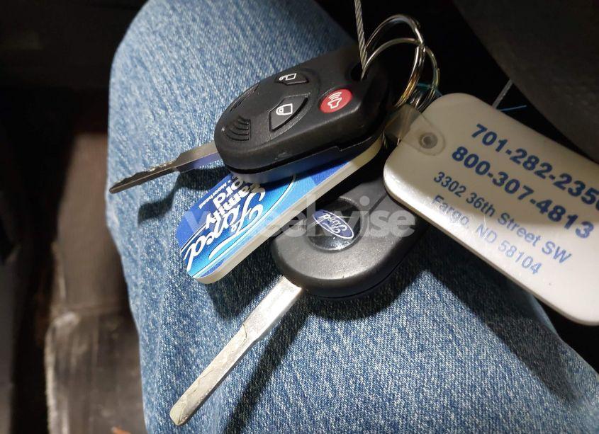 Photo 11 of 2018 Ford Escape SE (VIN 1FMCU9GD1JUD21727)