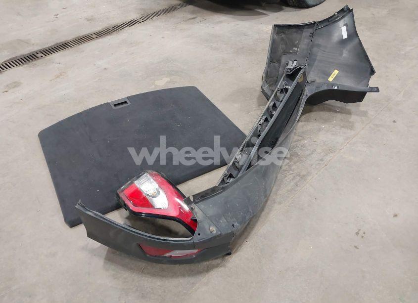 Photo 12 of 2018 Ford Escape SE (VIN 1FMCU9GD1JUD21727)