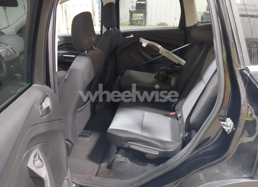 Photo 8 of 2018 Ford Escape SE (VIN 1FMCU9GD1JUD21727)