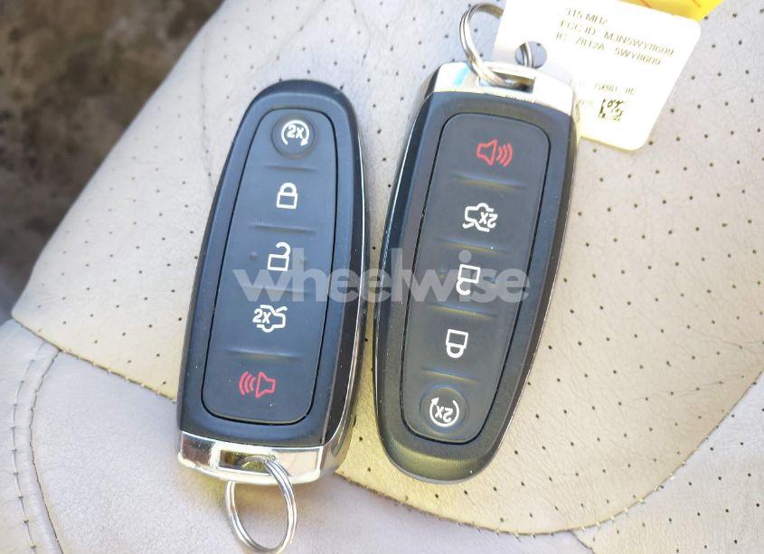 Photo 11 of 2019 Ford Escape SE (VIN 1FMCU9GD1KUA98431)