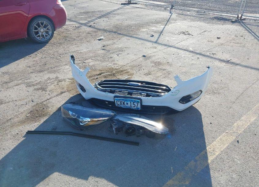 Photo 12 of 2019 Ford Escape SE (VIN 1FMCU9GD1KUB61494)