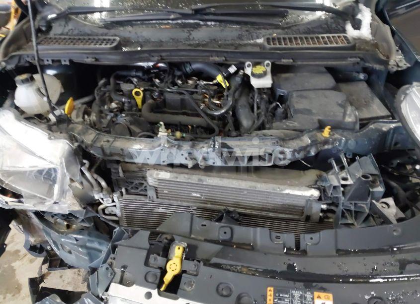 Photo 10 of 2019 Ford Escape SE (VIN 1FMCU9GD1KUB85603)