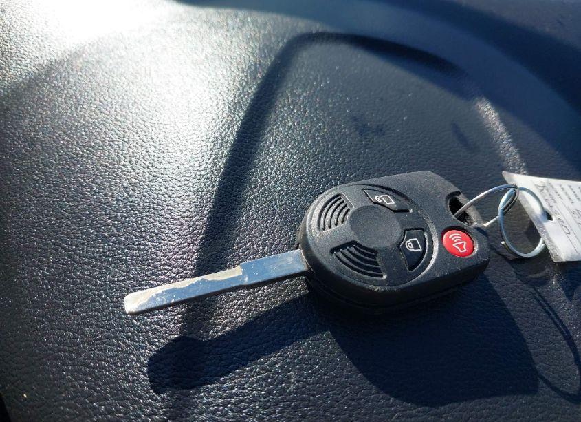 Photo 11 of 2017 Ford Escape SE (VIN 1FMCU9GD2HUA14061)