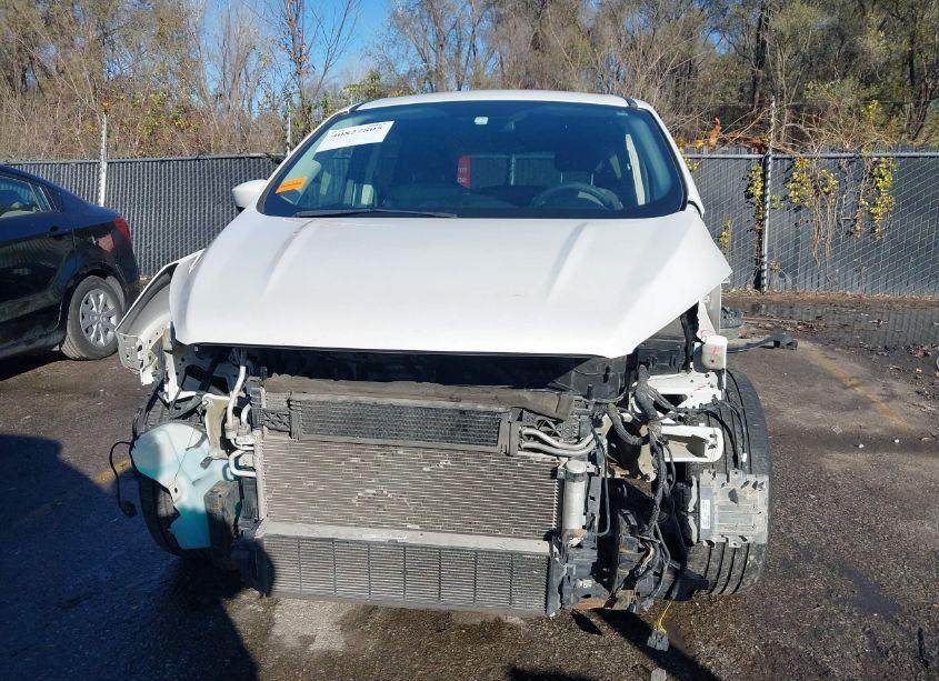 Photo 13 of 2017 Ford Escape SE (VIN 1FMCU9GD2HUA14061)