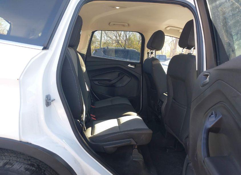 Photo 8 of 2017 Ford Escape SE (VIN 1FMCU9GD2HUA14061)