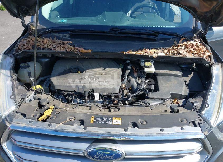 Photo 10 of 2017 Ford Escape SE (VIN 1FMCU9GD2HUA54737)