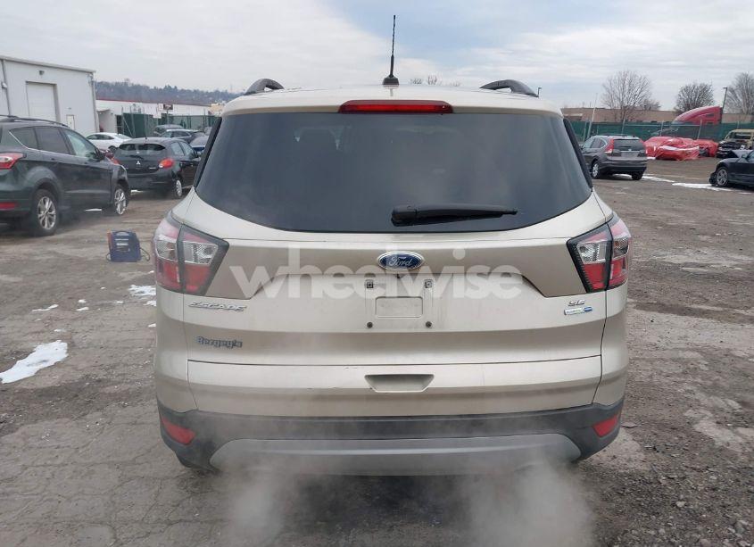 Photo 16 of 2017 Ford Escape SE (VIN 1FMCU9GD2HUA56665)
