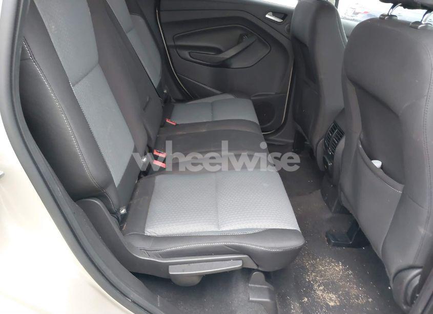 Photo 8 of 2017 Ford Escape SE (VIN 1FMCU9GD2HUA56665)