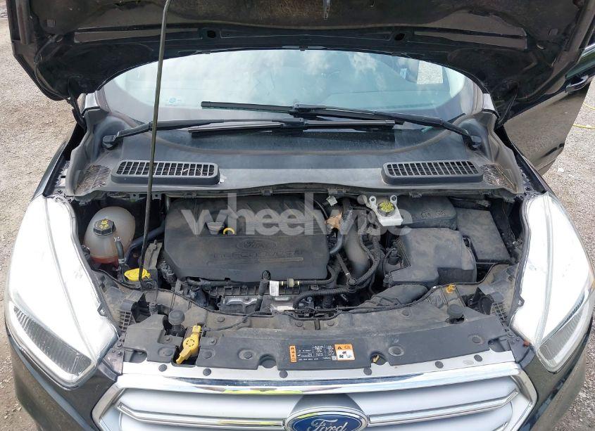 Photo 10 of 2017 Ford Escape SE (VIN 1FMCU9GD2HUB40131)