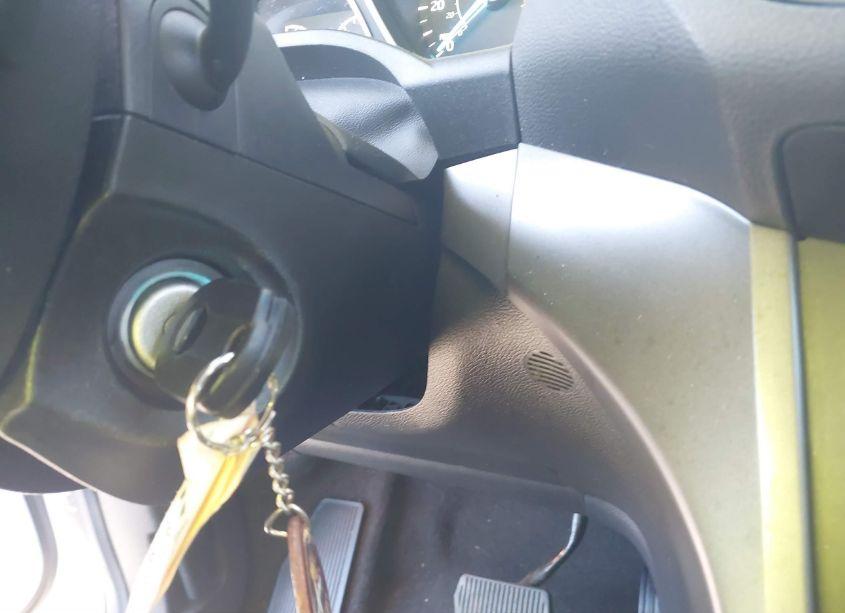 Photo 11 of 2017 Ford Escape SE (VIN 1FMCU9GD2HUB45975)