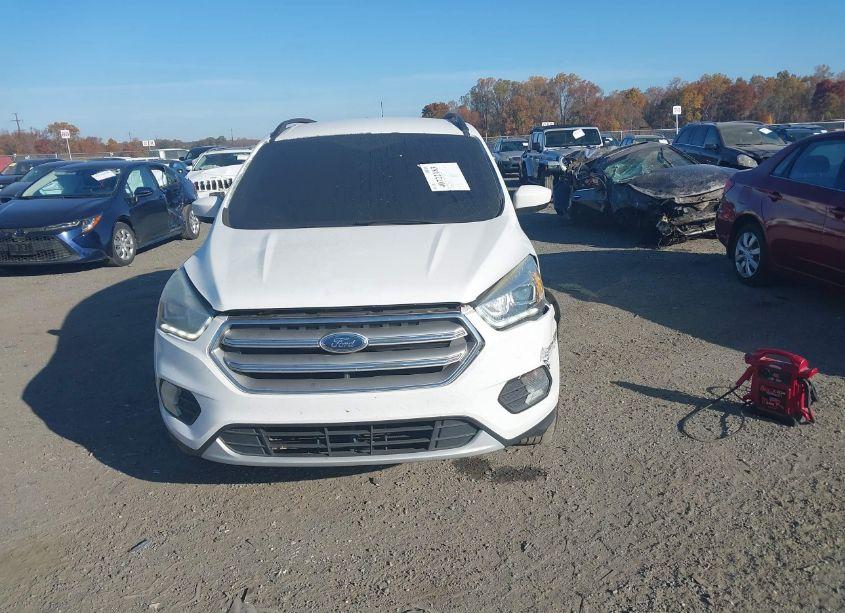 Photo 12 of 2017 Ford Escape SE (VIN 1FMCU9GD2HUB45975)