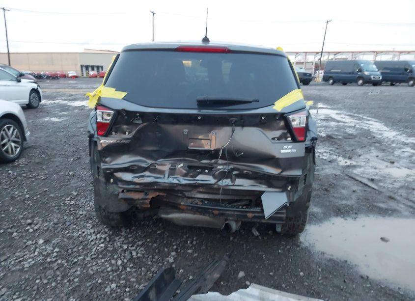 Photo 16 of 2017 Ford Escape SE (VIN 1FMCU9GD2HUC06340)