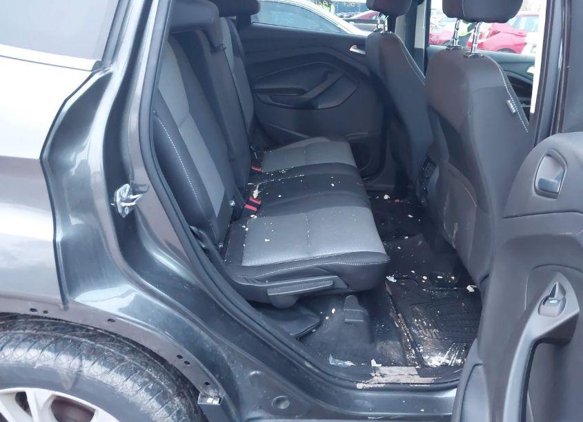 Photo 8 of 2017 Ford Escape SE (VIN 1FMCU9GD2HUC06340)