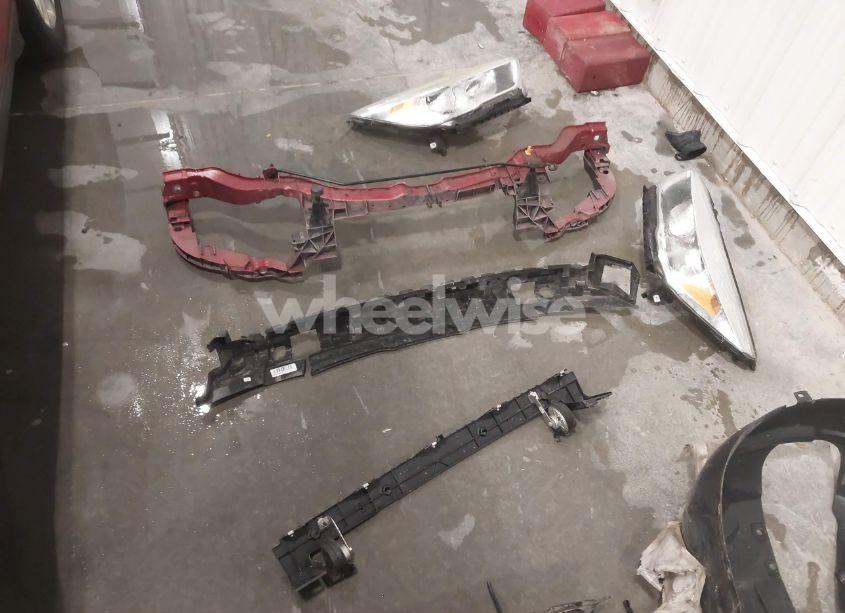 Photo 18 of 2017 Ford Escape SE (VIN 1FMCU9GD2HUC25177)