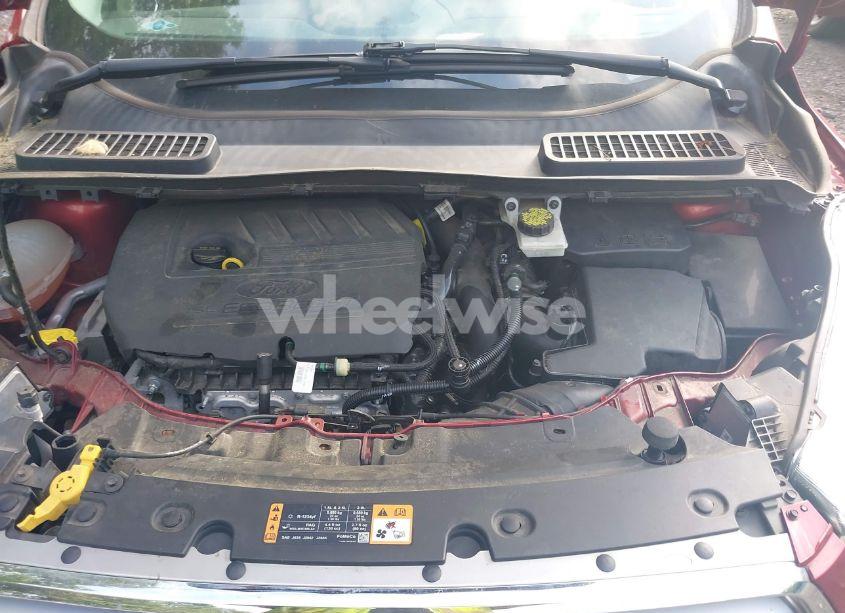 Photo 10 of 2017 Ford Escape SE (VIN 1FMCU9GD2HUD15235)