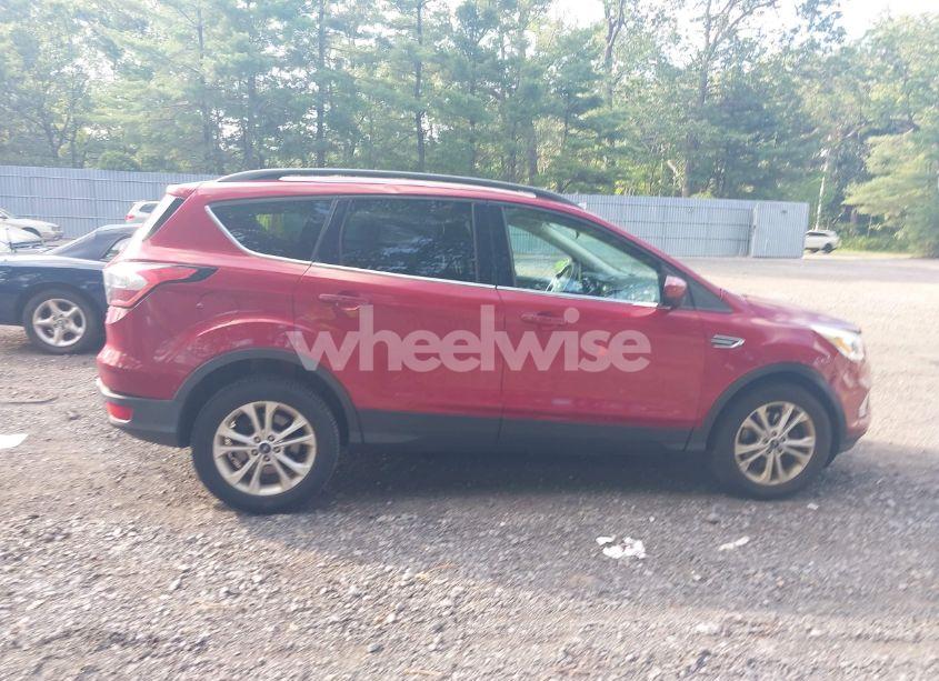 Photo 13 of 2017 Ford Escape SE (VIN 1FMCU9GD2HUD15235)