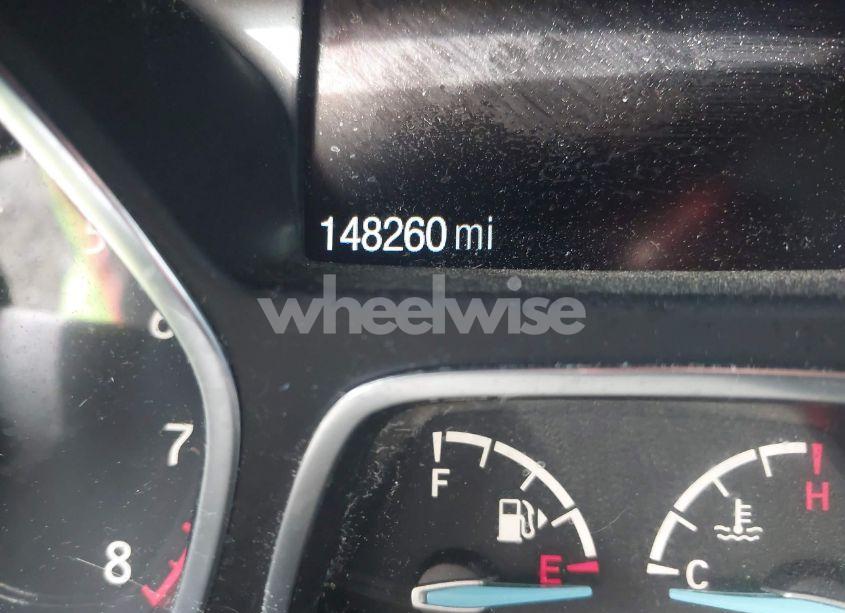 Photo 15 of 2017 Ford Escape SE (VIN 1FMCU9GD2HUD15235)