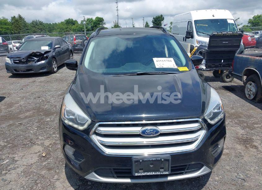 Photo 12 of 2017 Ford Escape SE (VIN 1FMCU9GD2HUD54682)