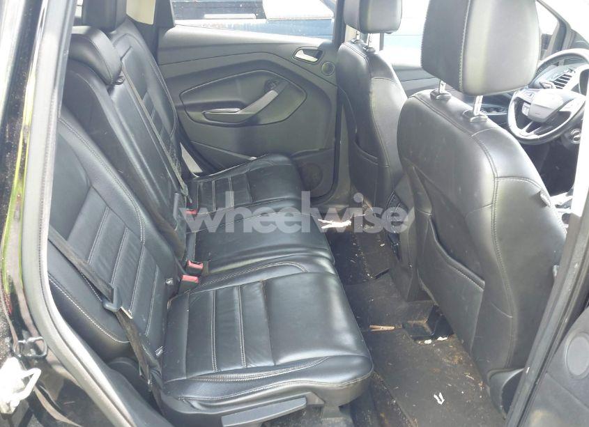 Photo 8 of 2017 Ford Escape SE (VIN 1FMCU9GD2HUD54682)