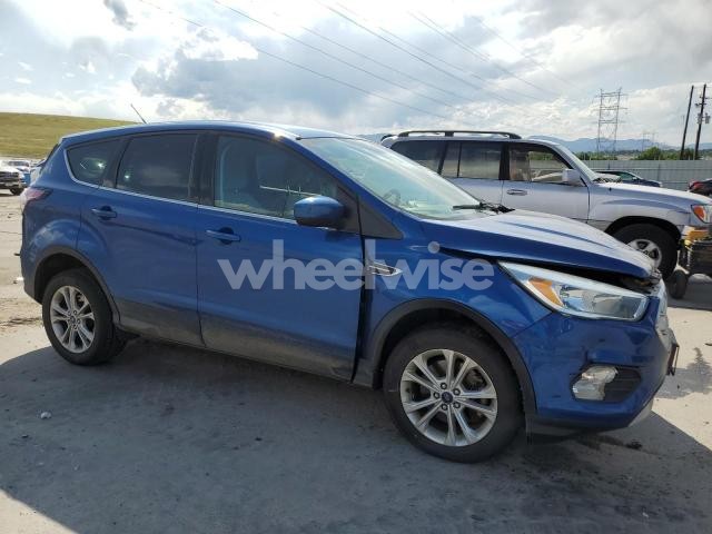 Photo 3 of 2017 FORD ESCAPE SE (VIN 1FMCU9GD2HUE72814)