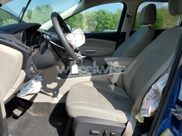 Photo 4 of 2017 FORD ESCAPE SE (VIN 1FMCU9GD2HUE72814)