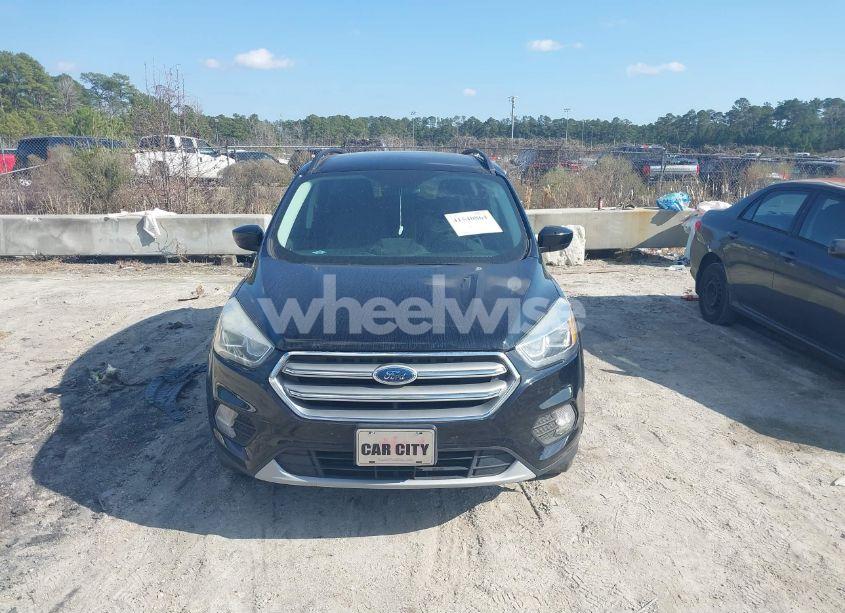 Photo 12 of 2017 Ford Escape SE (VIN 1FMCU9GD2HUF00403)