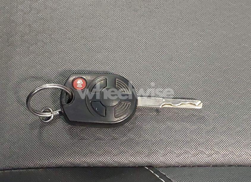 Photo 11 of 2018 Ford Escape SE (VIN 1FMCU9GD2JUA04815)