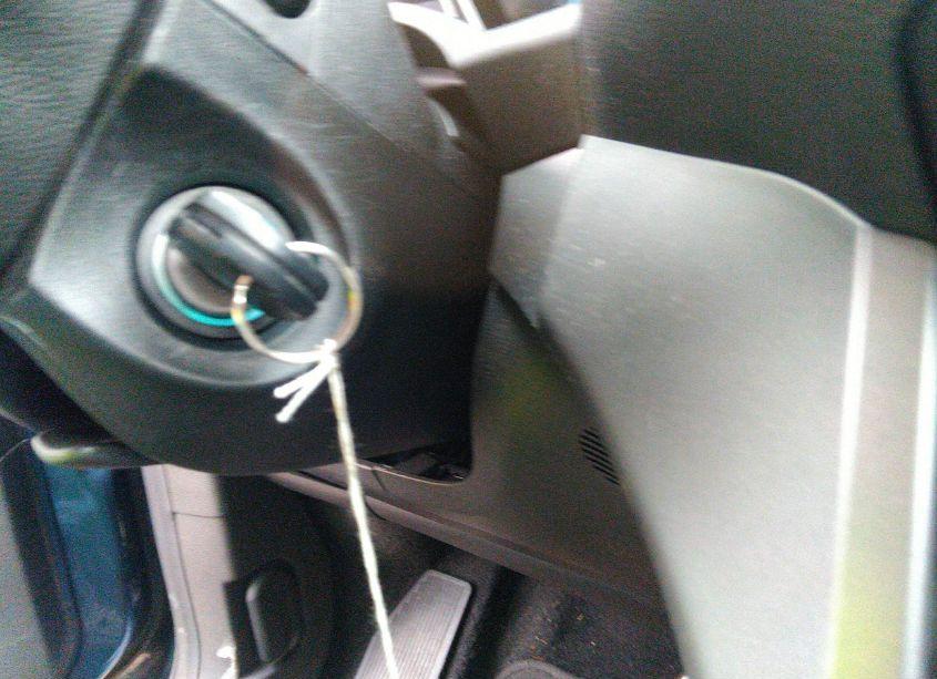 Photo 11 of 2018 Ford Escape SE (VIN 1FMCU9GD2JUA21369)