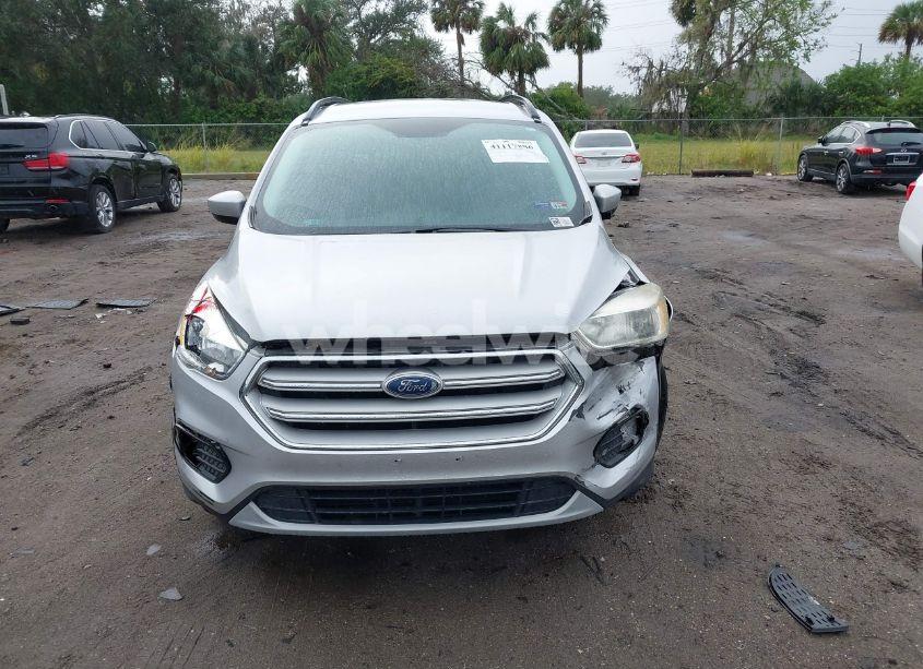Photo 12 of 2018 Ford Escape SE (VIN 1FMCU9GD2JUA32601)