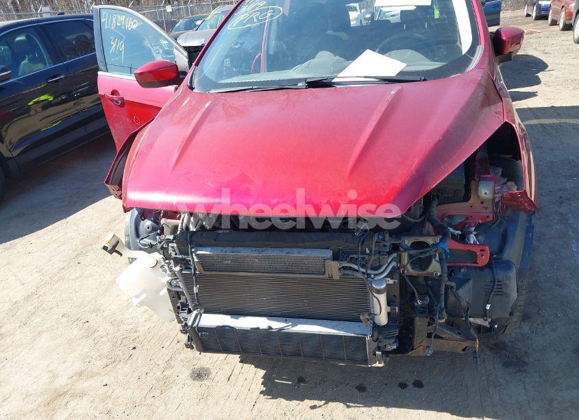 Photo 6 of 2018 Ford Escape SE (VIN 1FMCU9GD2JUA89042)