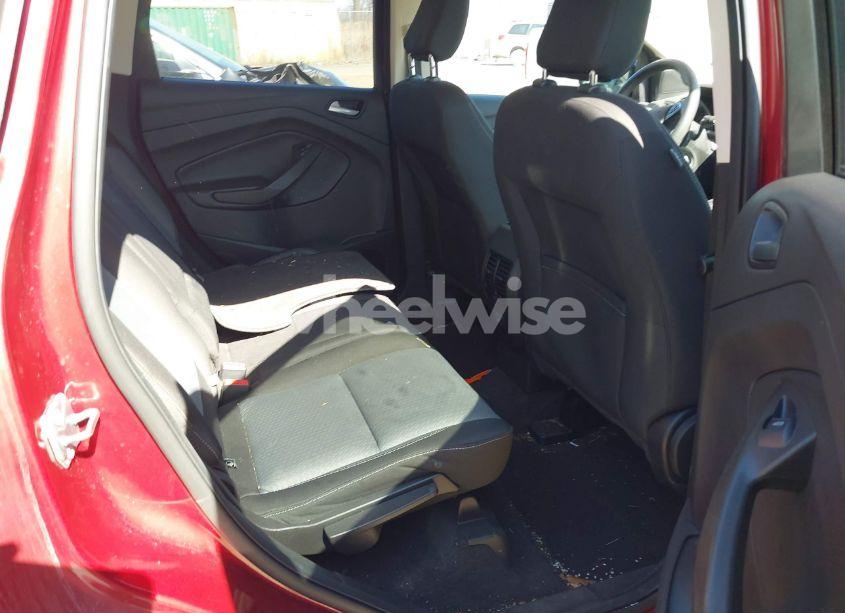 Photo 8 of 2018 Ford Escape SE (VIN 1FMCU9GD2JUA89042)