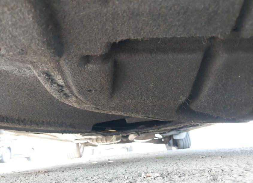 Photo 6 of 2018 Ford Escape SE (VIN 1FMCU9GD2JUB17583)