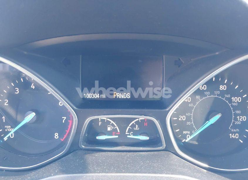 Photo 7 of 2018 Ford Escape SE (VIN 1FMCU9GD2JUB18426)