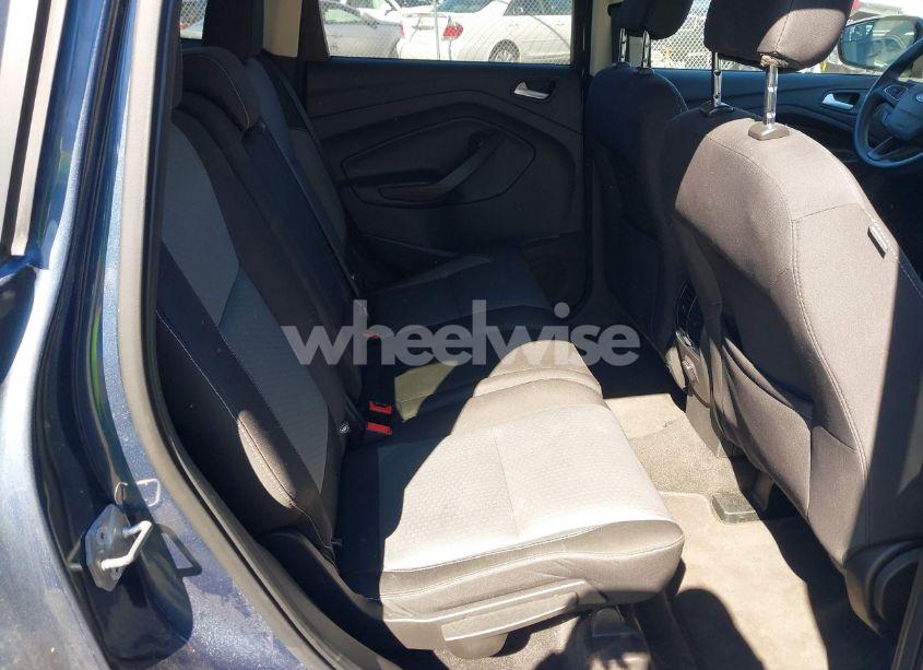 Photo 8 of 2018 Ford Escape SE (VIN 1FMCU9GD2JUB18426)