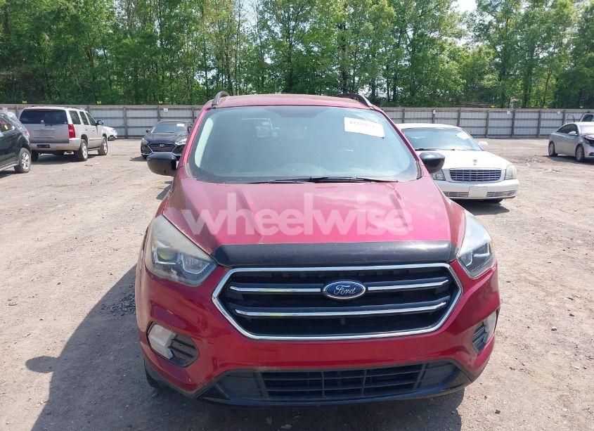 Photo 12 of 2018 Ford Escape SE (VIN 1FMCU9GD2JUB36957)