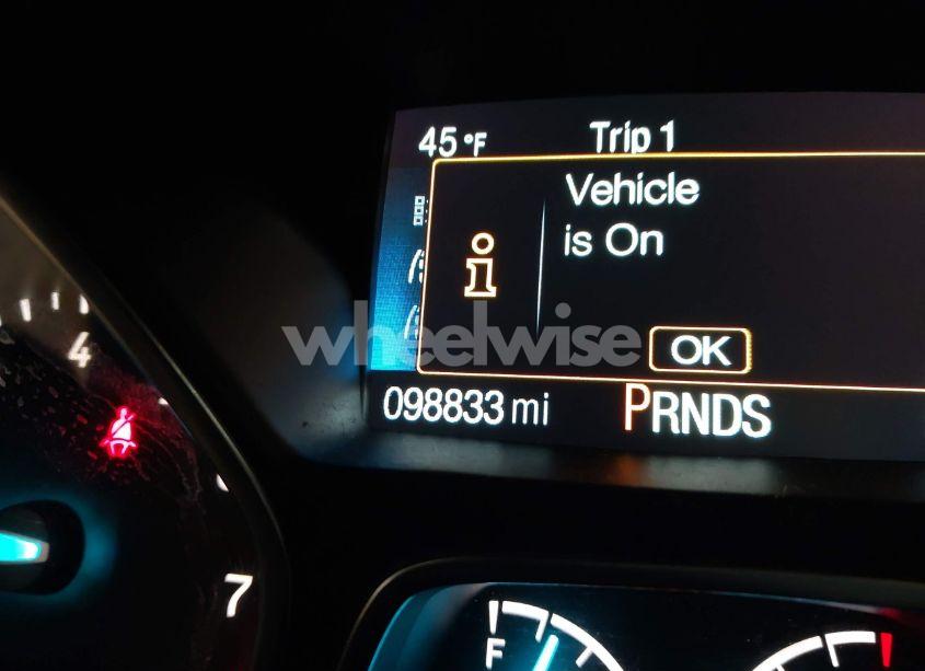 Photo 15 of 2018 Ford Escape SE (VIN 1FMCU9GD2JUB38787)