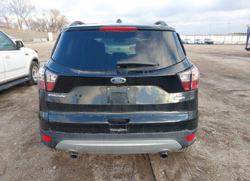 Photo 16 of 2018 Ford Escape SE (VIN 1FMCU9GD2JUD29075)
