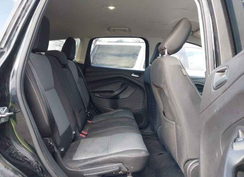 Photo 8 of 2018 Ford Escape SE (VIN 1FMCU9GD2JUD29075)