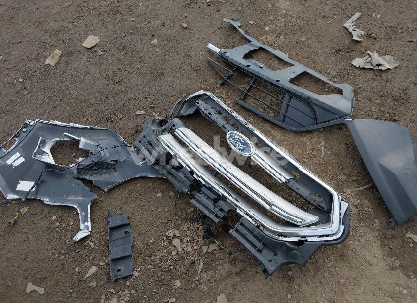 Photo 11 of 2019 Ford Escape SE (VIN 1FMCU9GD2KUA28288)