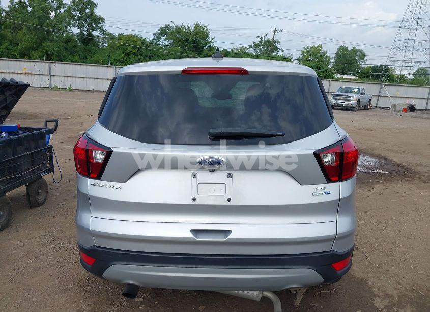 Photo 16 of 2019 Ford Escape SE (VIN 1FMCU9GD2KUA28288)