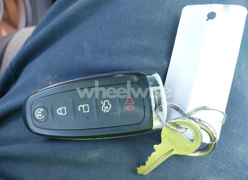 Photo 11 of 2019 Ford Escape SE (VIN 1FMCU9GD2KUA48797)