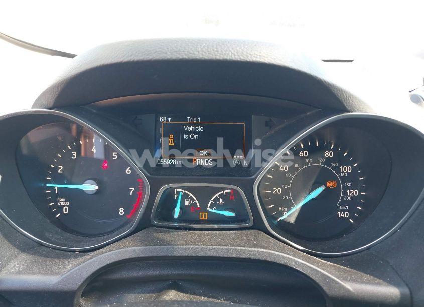 Photo 7 of 2019 Ford Escape SE (VIN 1FMCU9GD2KUA48797)