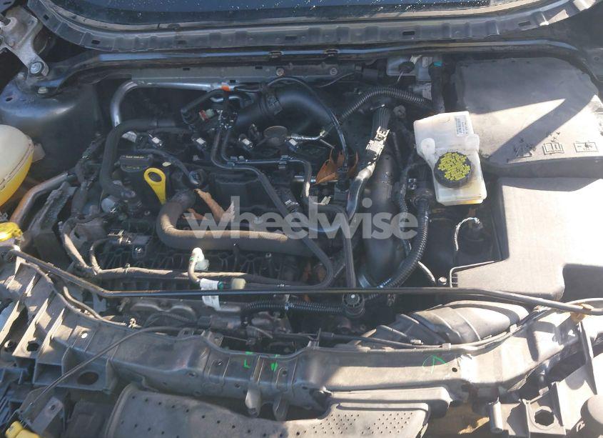 Photo 10 of 2019 Ford Escape SE (VIN 1FMCU9GD2KUA57256)